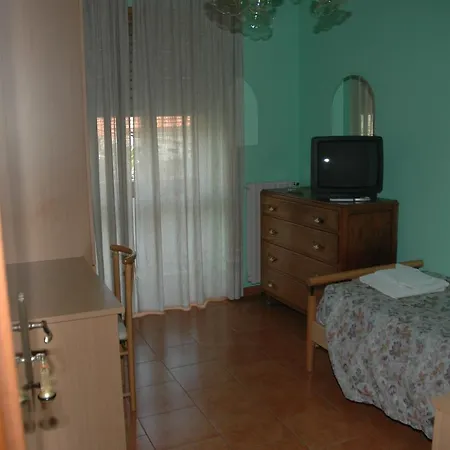 Valentino Hotell 2*